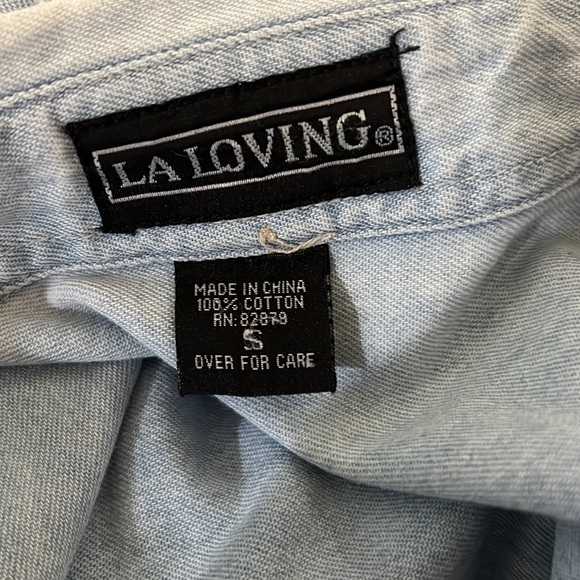 LA Loving light blue floral embroidered button down shirt size small - Picture 5 of 5